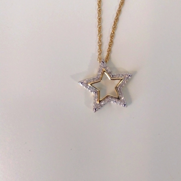 Genuine Diamond Star Necklace 10K Yellow Gold - Picture 3 of 14